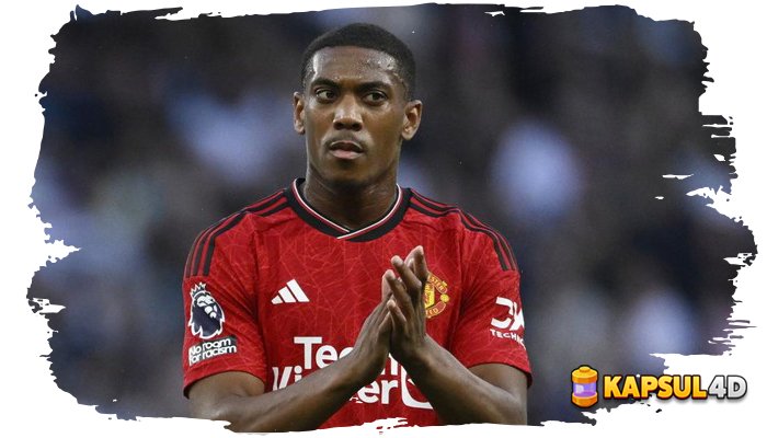 Martial Absen Bela MU Lagi Sampai April